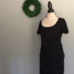Black lace skirt/top two piece set with lining